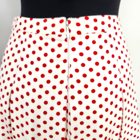 ST. JOHN COLLECTION pleated silk polka dot skirt - Picture 4 of 11